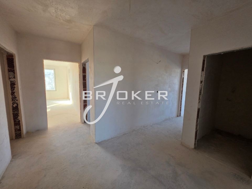 ������� 4-����� | Imot.bg � ����������� 8