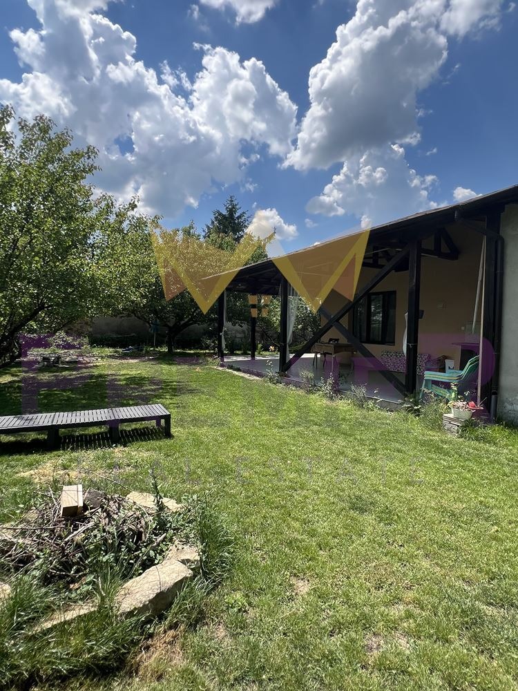 Продава  Къща област Варна , с. Средно село , 184 кв.м | 98704640 - изображение [4]