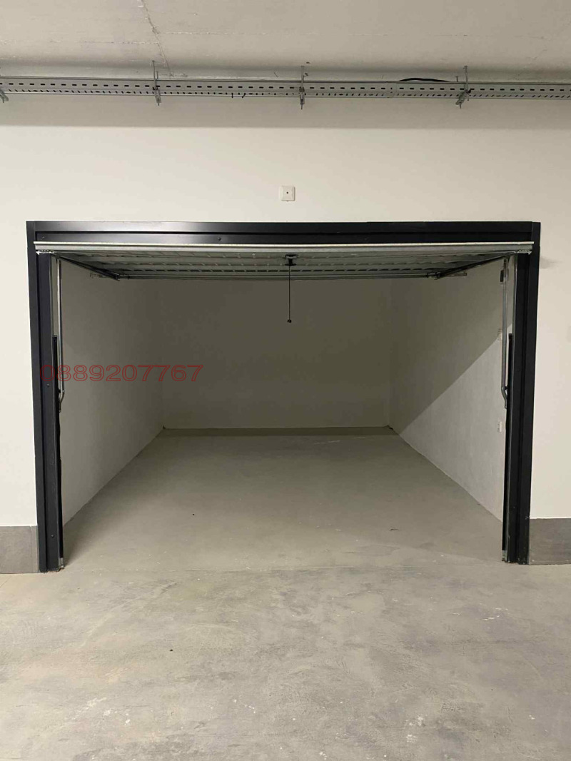 Продава ГАРАЖ, ПАРКОМЯСТО, гр. София, Връбница 1, снимка 3 - Гаражи и паркоместа - 53029190