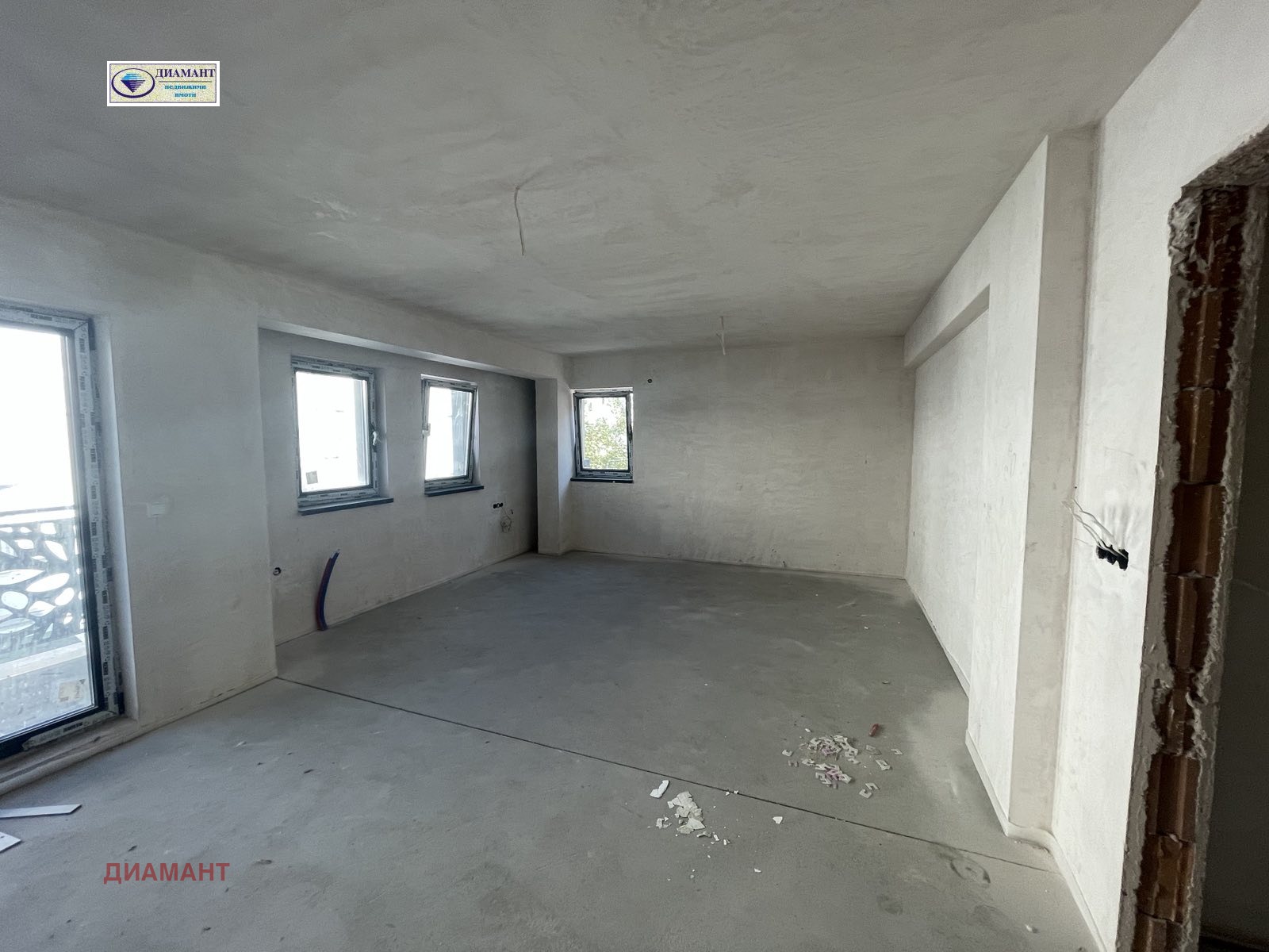 Продава 3-СТАЕН, гр. Русе, Център, снимка 3 - Апартаменти - 56130037