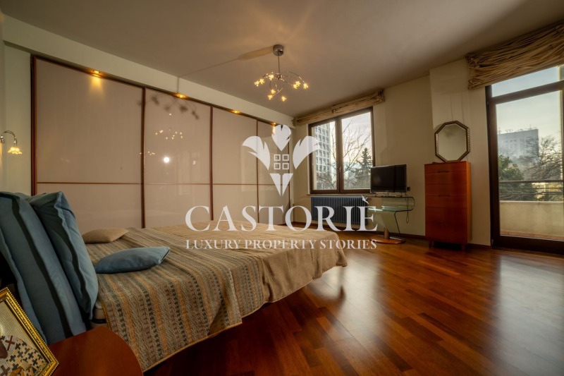 Продава 4-СТАЕН в град София, Лозенец - 260 кв.м / 879 900 € » 1 720 934.82 лв., КАСТОРИ