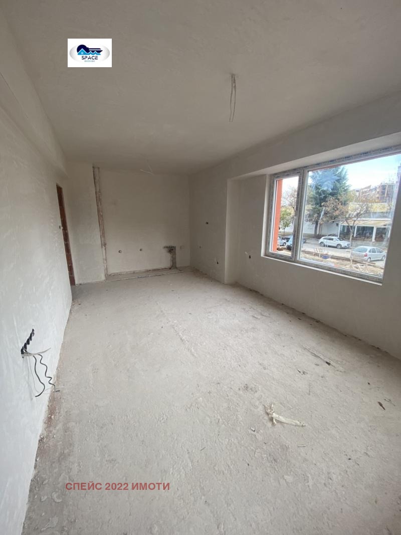 À venda  1 quarto Plovdiv , Trakiia , 62 m² | 77368431 - imagem [3]