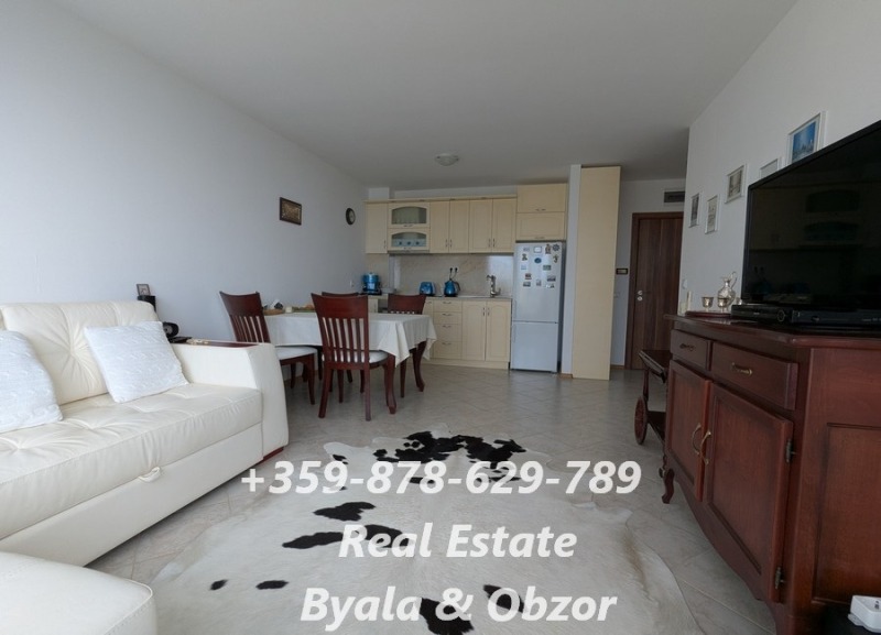 Продава 2-СТАЕН, гр. Бяла, област Варна, снимка 2 - Апартаменти - 53518955