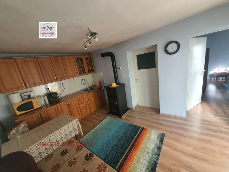 Продава КЪЩА, с. Загоре, област Стара Загора, снимка 3 - Къщи - 52450402