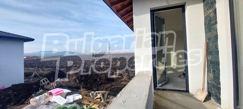 Продава КЪЩА, с. Хераково, област София област, снимка 13 - Къщи - 52846390