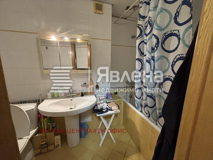 Продава КЪЩА, гр. София, Манастирски ливади, снимка 5 - Къщи - 53715929