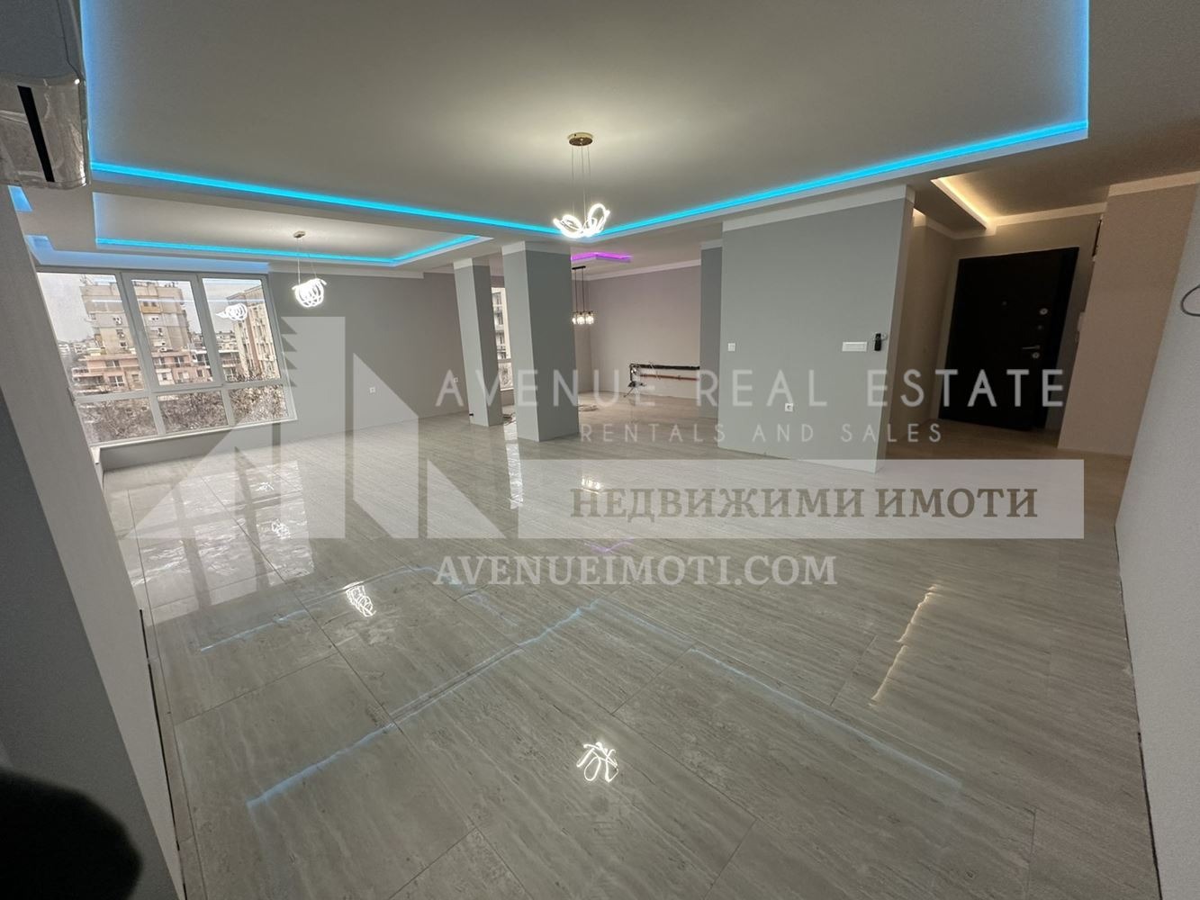 Продава МНОГОСТАЕН, гр. Пловдив, Кючук Париж, снимка 3 - Апартаменти - 53617355