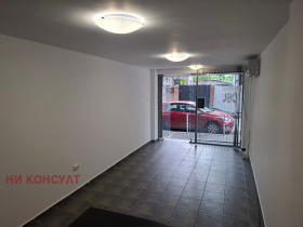 Comercio Meditsinska akademiya, Sofia 4