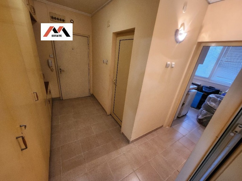 Продава 3-СТАЕН, гр. Стара Загора, Три чучура - юг, снимка 3 - Aпартаменти - 49092927