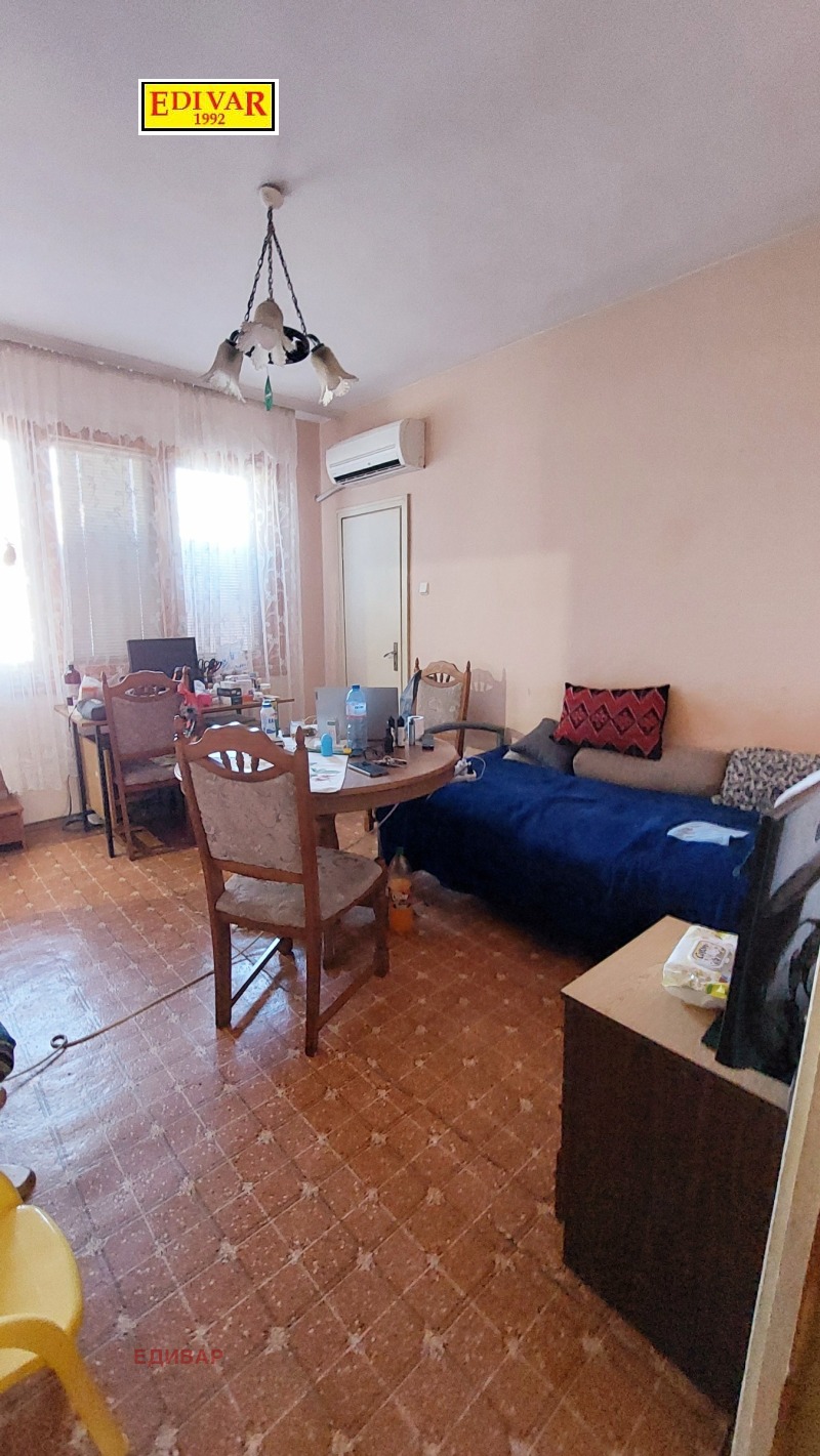 На продаж  2 спальні Добрич , Градска болница , 89 кв.м | 33053511