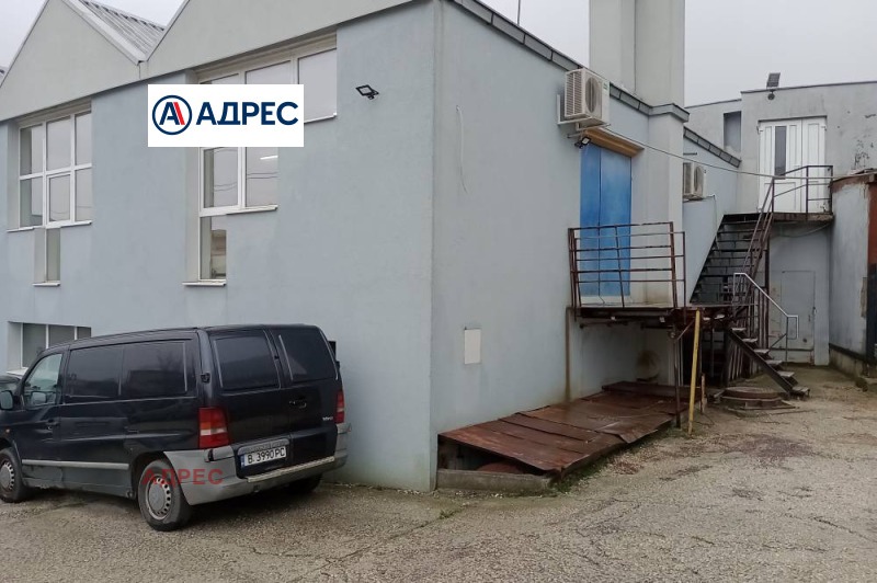 Продава  Склад град Варна , м-т Пчелина , 1620 кв.м | 81241365 - изображение [2]