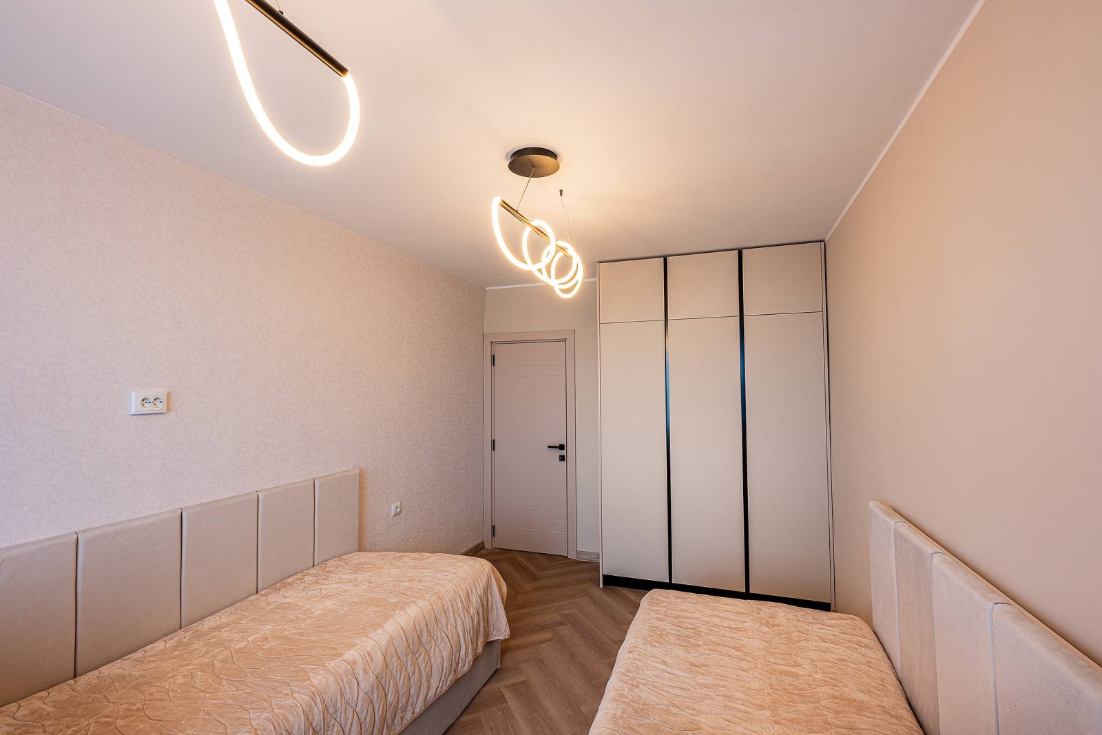 Продава 4-СТАЕН, гр. Стара Загора, Център, снимка 11 - Апартаменти - 54302572