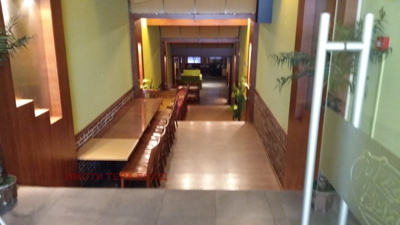 Продава ЗАВЕДЕНИЕ, град Варна, Център • 790000 € / 1545105.70 лв. • 56480994 1