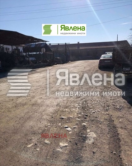 Продава ПРОМ. ПОМЕЩЕНИЕ, с. Боровци, област Монтана, снимка 8 - Производствени сгради - 53626423