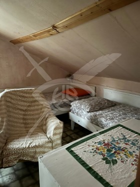 Hus Batulija, region Sofia 10