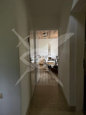 Hus Batulija, region Sofia 12