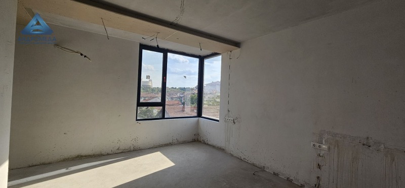 In vendita  2 camere da letto Pleven , 9-ti kvartal , 121 mq | 89895587 - Immagine [12]