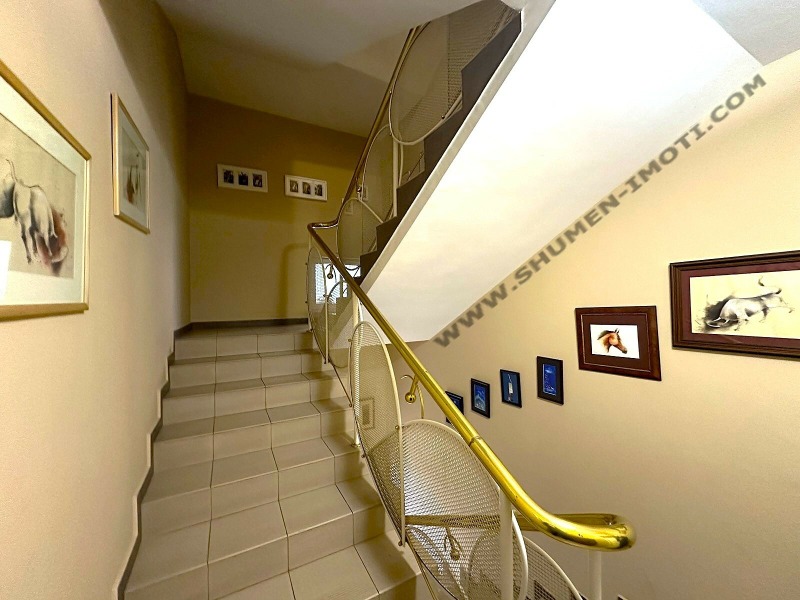 Продава 3-СТАЕН, гр. Шумен, Пожарната, снимка 8 - Апартаменти - 52802943