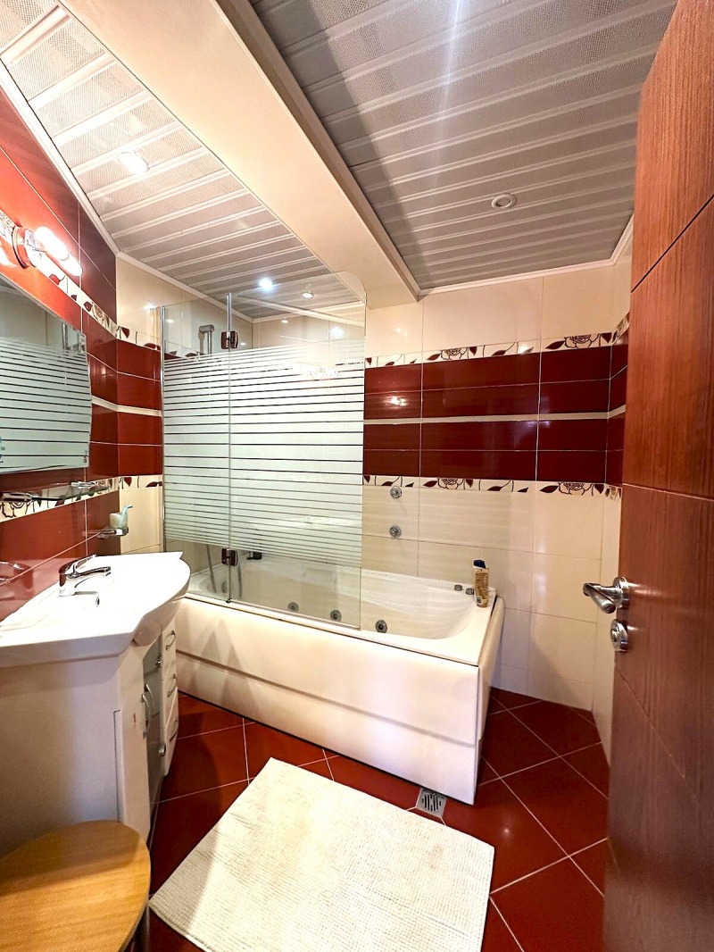 Продава 3-СТАЕН, гр. Шумен, Пожарната, снимка 5 - Апартаменти - 52802943