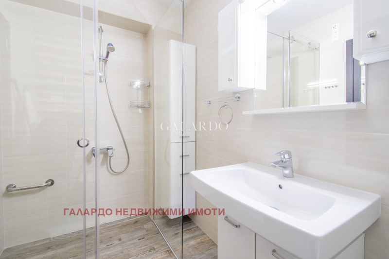 Te koop  3 slaapkamers Sofia , Tsentar , 240 m² | 38235798 - afbeelding [14]