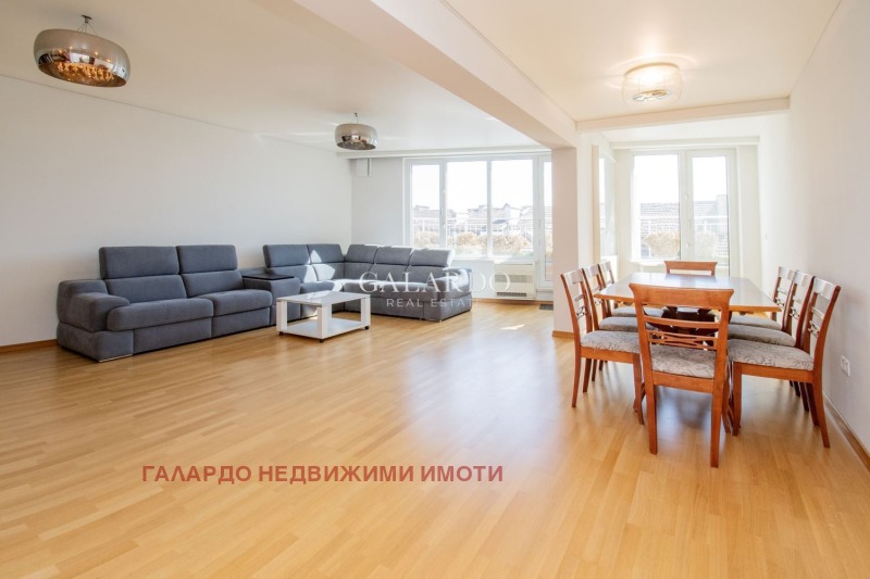 Te koop  3 slaapkamers Sofia , Tsentar , 240 m² | 38235798 - afbeelding [3]