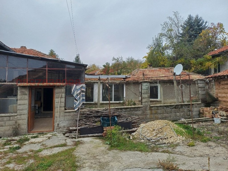 Продава КЪЩА, с. Пороище, област Разград, снимка 3 - Къщи - 52780493