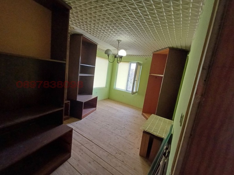 Продава КЪЩА, с. Пороище, област Разград, снимка 9 - Къщи - 52780493