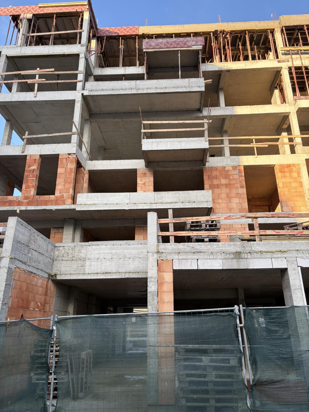 Продава 3-СТАЕН, гр. Варна, Погреби, снимка 2 - Апартаменти - 52603097