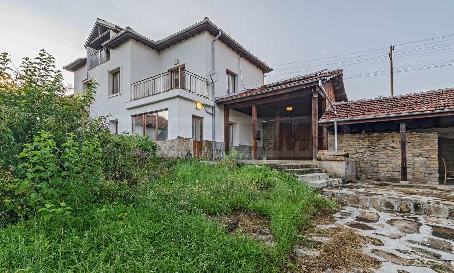 Продава КЪЩА, гр. Севлиево, област Габрово