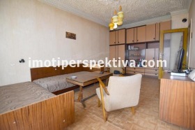 Продава 3-стаен, гр. Асеновград