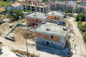 Hus Vinitsa, Varna