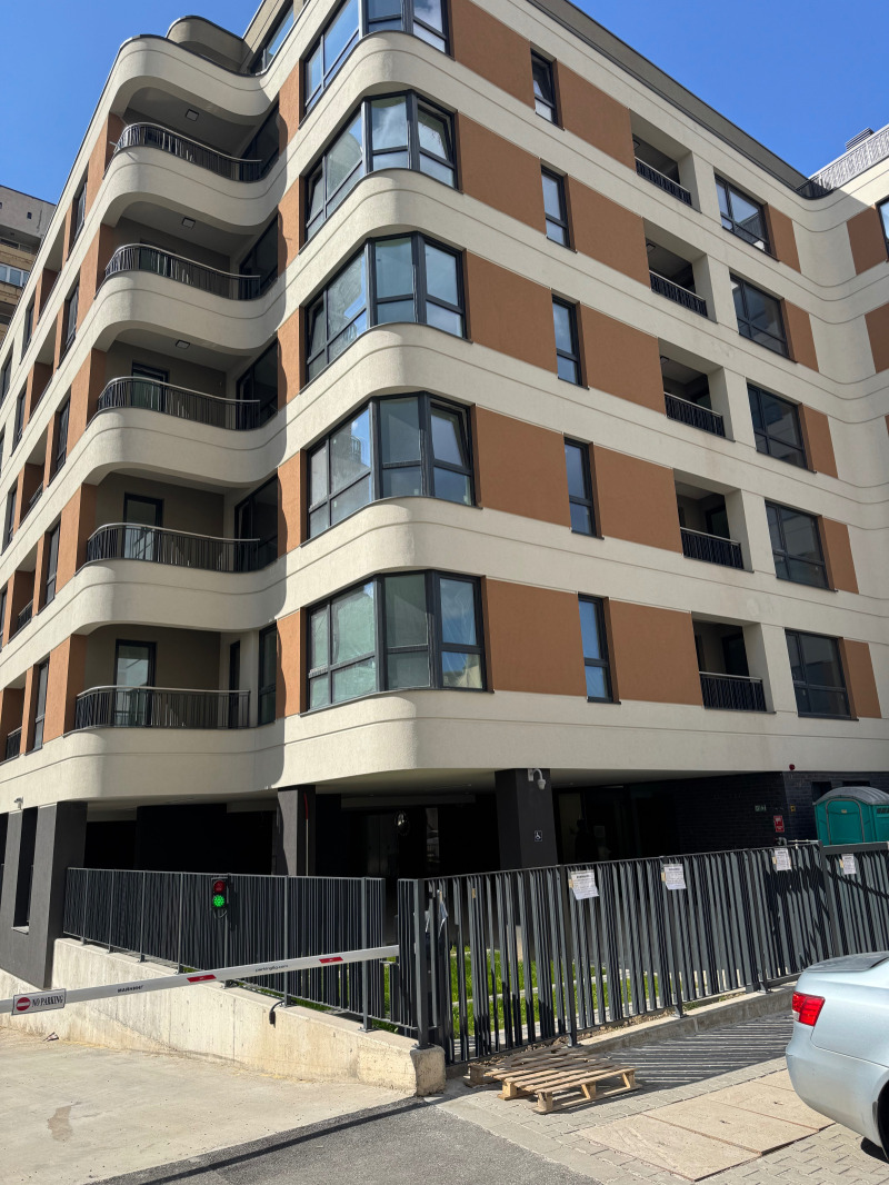 Na prodej  2 ložnice Sofia , Ljulin - centar , 126 m2 | 57586317 - obraz [8]