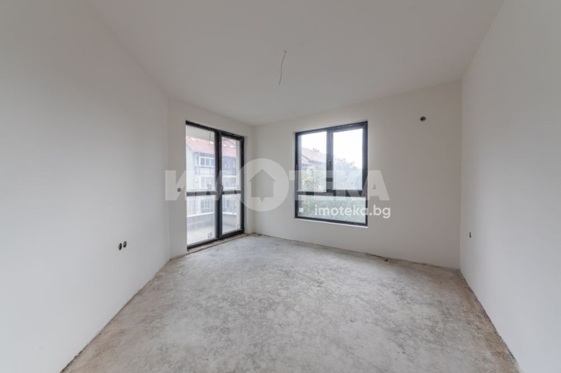 Na sprzedaż  2 sypialnie Warna , Winica , 85 mkw | 31005350 - obraz [3]