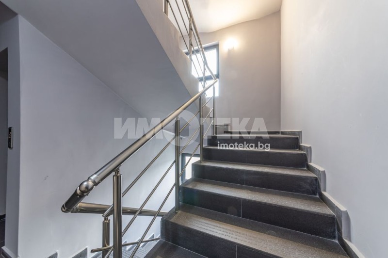 Na sprzedaż  2 sypialnie Warna , Winica , 85 mkw | 31005350 - obraz [11]