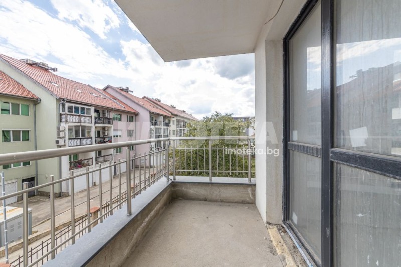 Na sprzedaż  2 sypialnie Warna , Winica , 85 mkw | 31005350 - obraz [15]