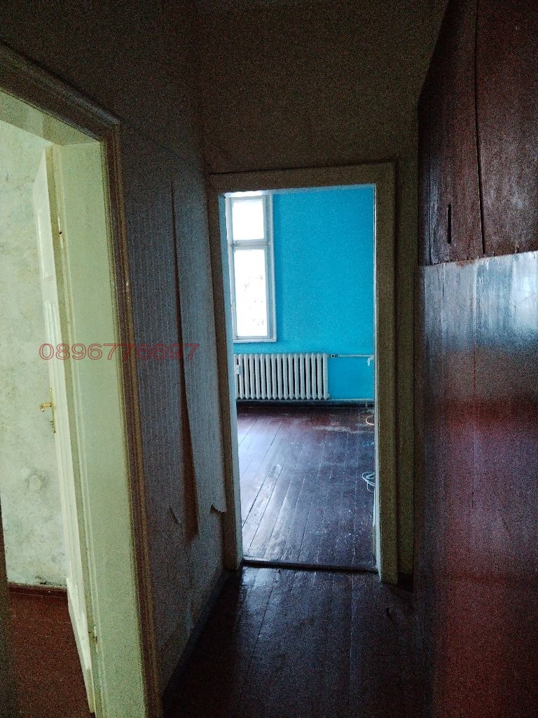 Продава МНОГОСТАЕН, гр. София, Център, снимка 3 - Aпартаменти - 48626067