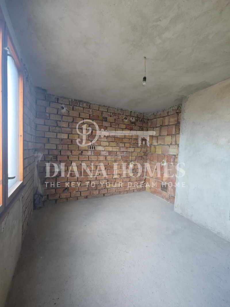 Продава ЕТАЖ ОТ КЪЩА, гр. Перник, Църква, снимка 5 - Етаж от къща - 52576704