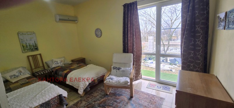 Продава КЪЩА, с. Кривня, област Варна, снимка 12 - Къщи - 52603325