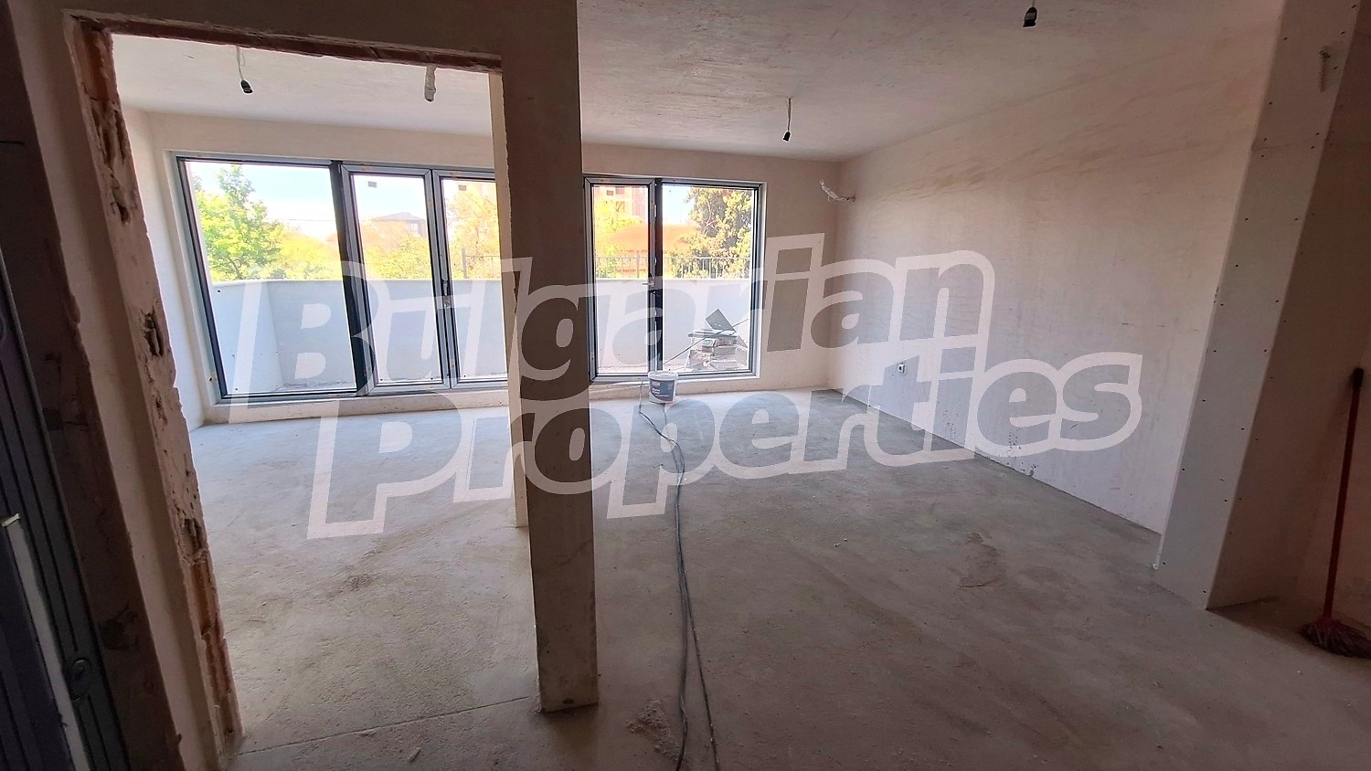 Продава 2-СТАЕН, гр. Варна, Бриз, снимка 2 - Апартаменти - 53032487