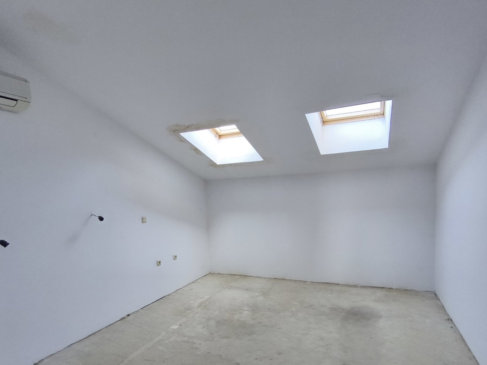 Продава 3-СТАЕН, гр. Варна, м-т Долна Трака, снимка 5 - Апартаменти - 54687637