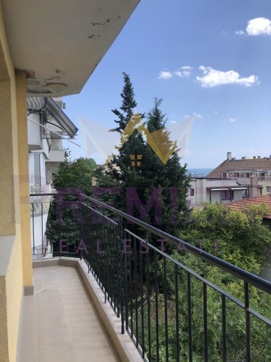 Продава  2-стаен град Варна , Бриз , 95 кв.м | 26751189 - изображение [4]