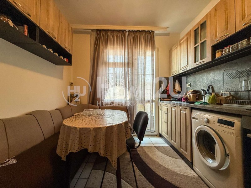 Eladó  2 hálószobás Plovdiv , Kjucsuk Parizs , 80 négyzetméter | 32533027 - kép [3]