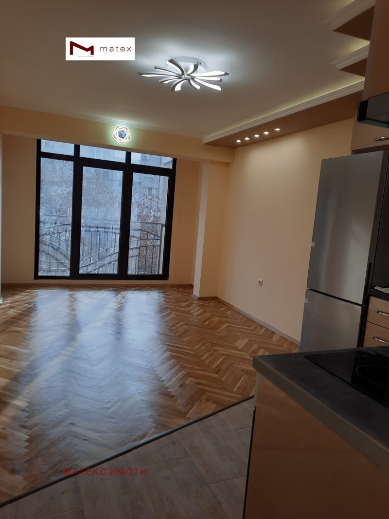 Продава 4-СТАЕН, гр. Варна, Левски 1, снимка 12 - Aпартаменти - 48020358