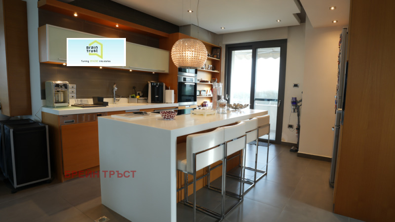 Продава КЪЩА, Извън страната, област Извън страната, снимка 7 - Къщи - 53424577