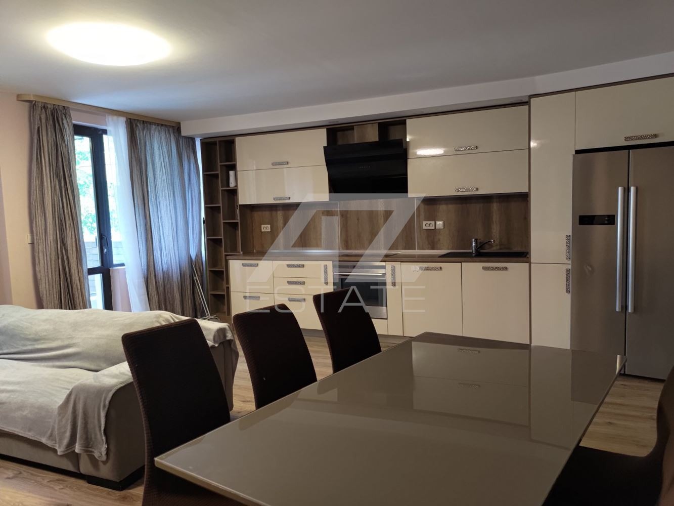 Продава 3-СТАЕН, гр. Варна, м-т Горна Трака, снимка 2 - Апартаменти - 54606561