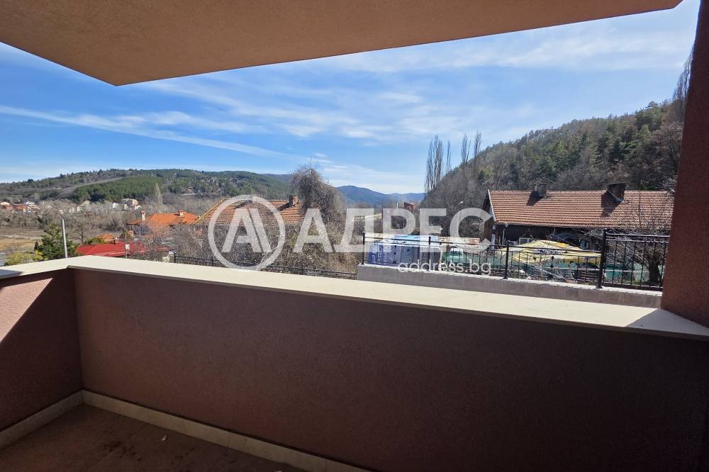 Продава КЪЩА, гр. София, с. Панчарево, снимка 6 - Къщи - 54204535