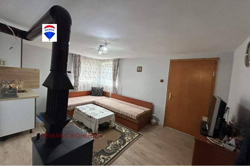Продава  3-стаен град Шумен , Гривица , 103 кв.м | 84693040 - изображение [11]