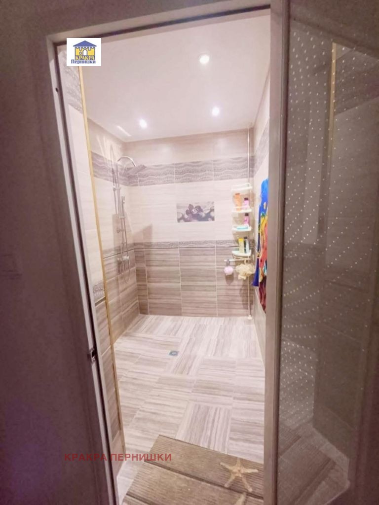 Продава 3-СТАЕН, гр. Радомир, област Перник, снимка 5 - Апартаменти - 54225461