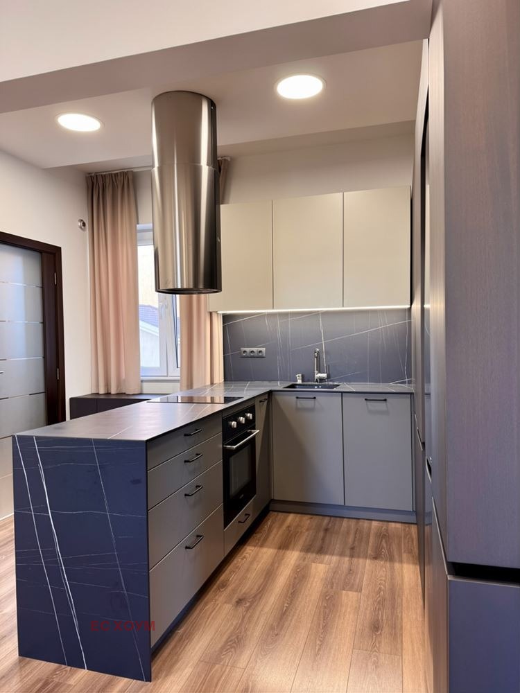 Продава 3-СТАЕН, гр. София, Зона Б-18
