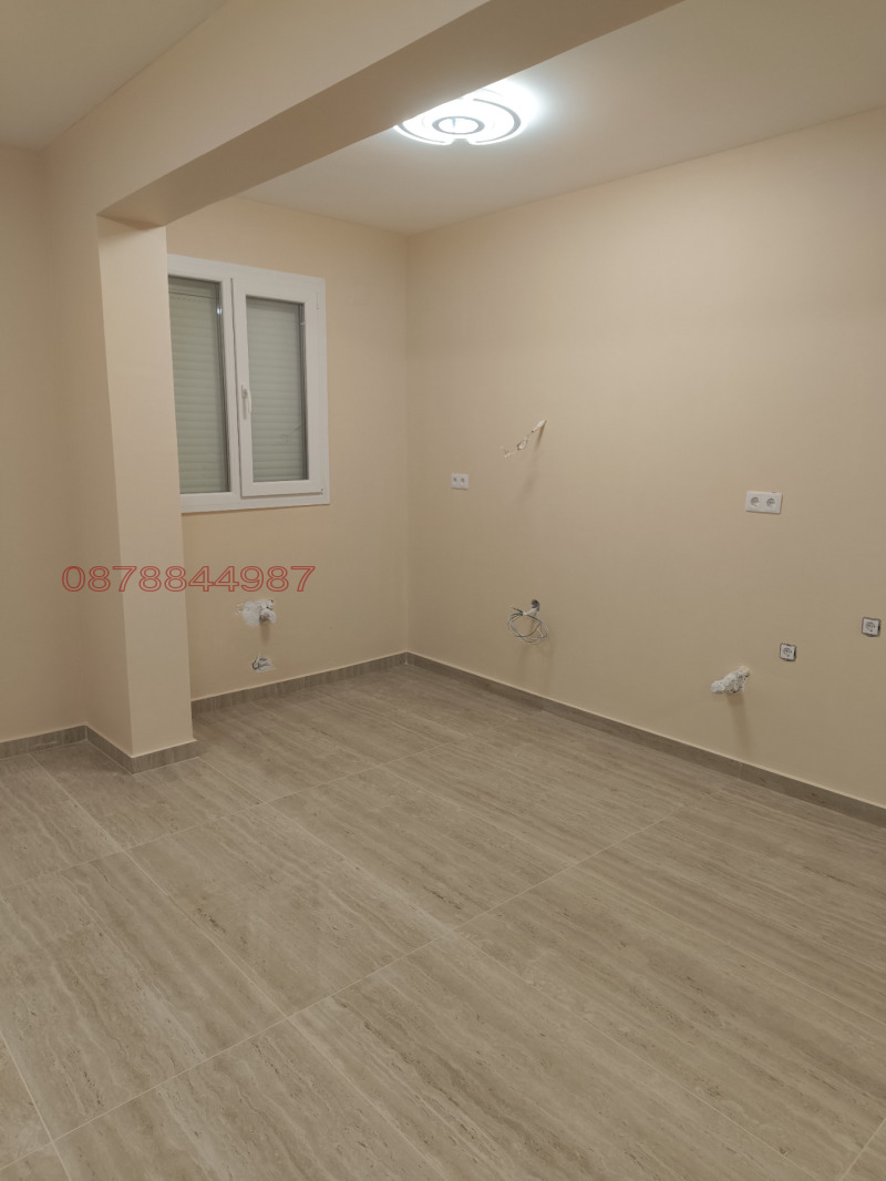 Продава КЪЩА, Извън страната, област Извън страната, снимка 10 - Къщи - 52781223